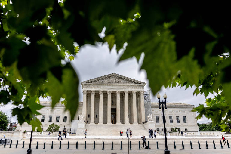 Entenda decisão da Suprema Corte dos EUA a favor de brancos e heterossexuais