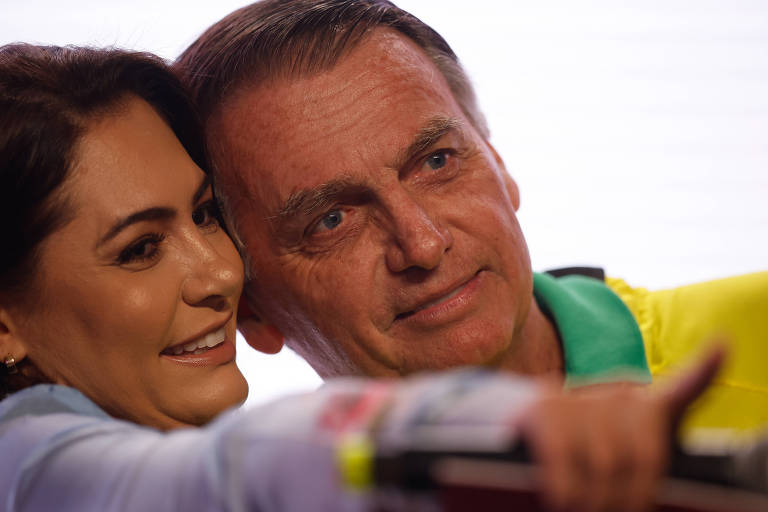 Negociação de chapa para Senado pode opor Michelle a Bolsonaro no DF