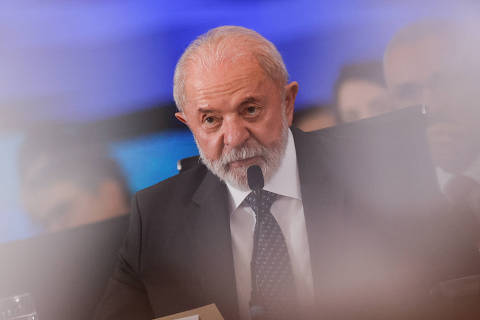 Datafolha: Lula lidera cenários de 1º turno e empata com Tarcísio e Bolsonaro no 2º