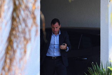 Moraes autoriza acareação entre Braga Netto e Cid em ação sobre trama golpista