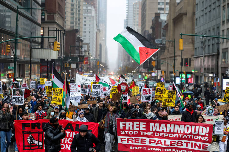 Governo Trump faz manobra jurídica e se recusa a soltar Mahmoud Khalil