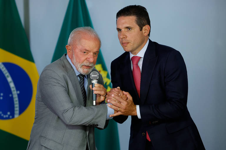 Lula ouve cobrança por emendas em reunião com Motta e Lira sobre pacote de aumento de impostos