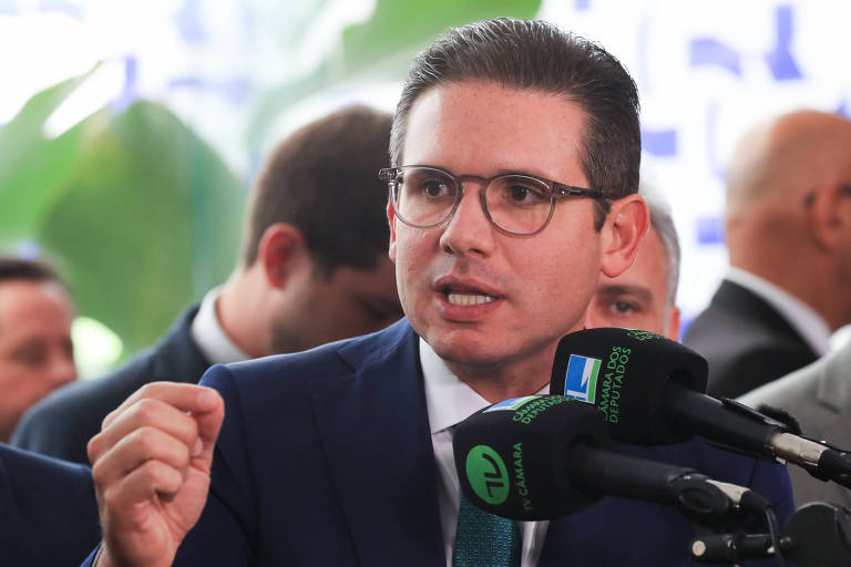 Motta atua para destravar emendas de comissão e montar base própria de apoio