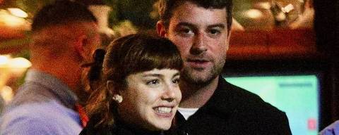 Alice Wegmann é flagrada aos beijos com affair