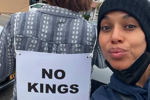 A atriz Kerry Washington durante protesto anti-Trump