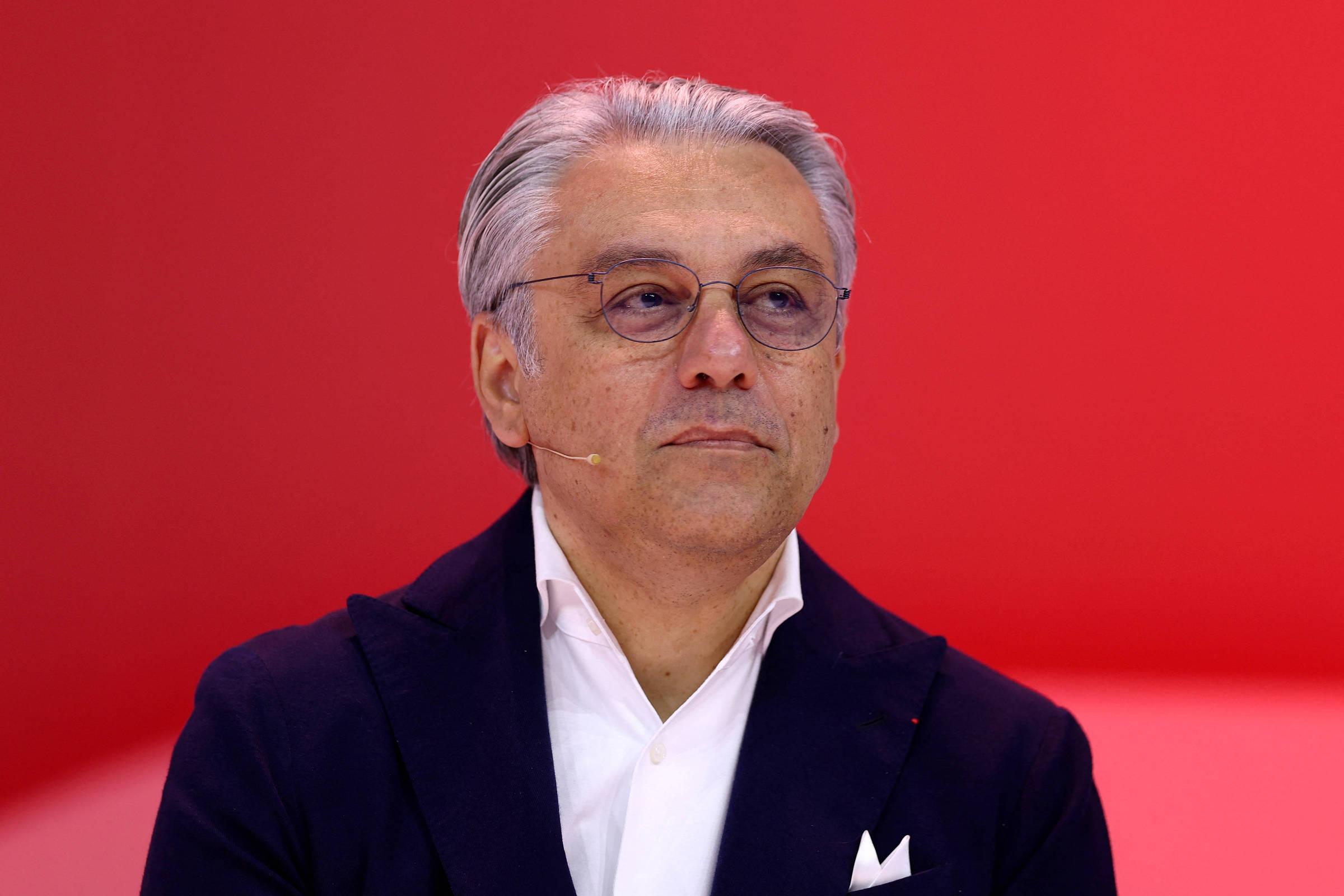 Renault comunica saída de CEO