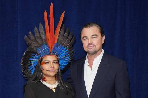 Juma Xipaia e Leonardo DiCaprio no Tribeca Film Festival