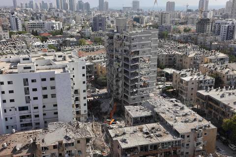 Netanyahu diz que matar líder supremo do Irã 'acabaria com o conflito'