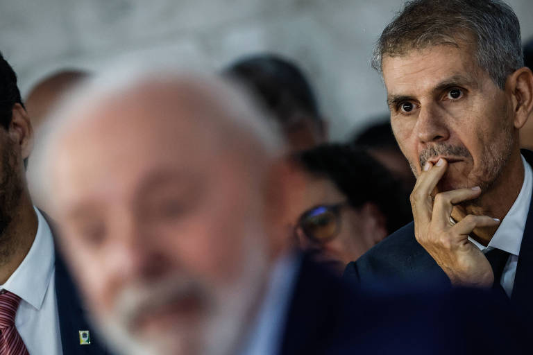Lula resiste a seguir orientações de comunicação de Sidônio mesmo em queda de popularidade