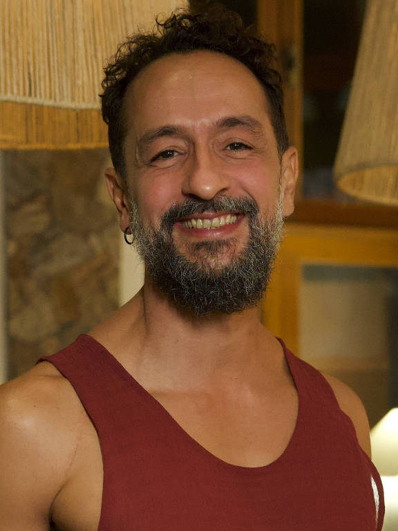Imagens do ator Irandhir Santos