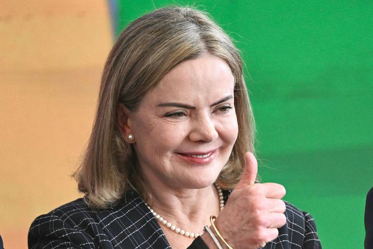 Gleisi diz que tentativas de intrigar governo com Motta não têm base em fatos