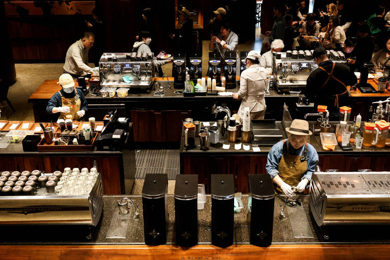 Starbucks e Häagen-Dazs estudam reestruturação na China para enfrentar rivais locais