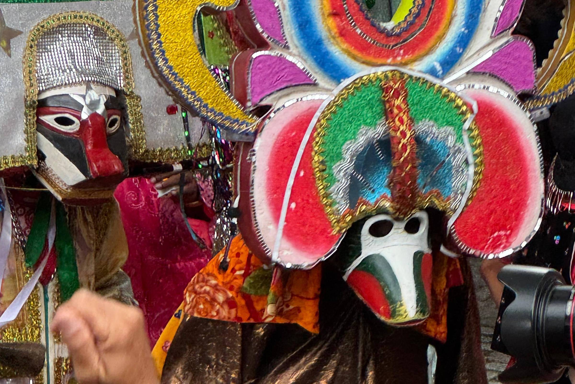 Bois, pistolas d'água e o dilema do turismo