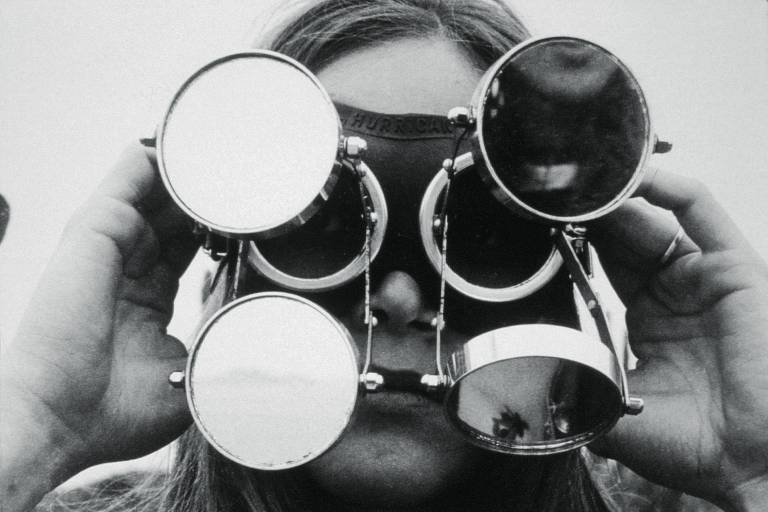 Espírito transgressor em meio dominado por homens une obras de Lygia Clark e Yoko Ono