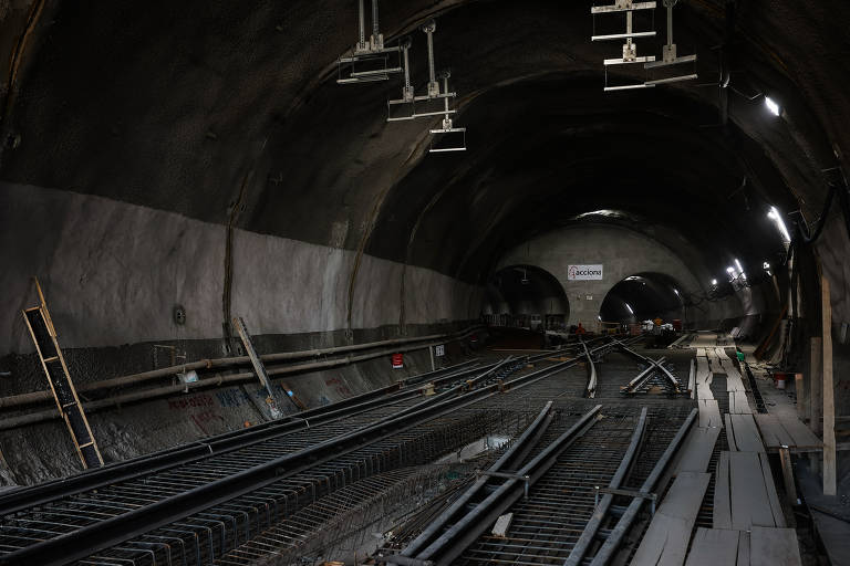 Túnel logo a seguir do pátio Morro Grande; projeto da linha 6-laranja do metrô conta com as duas maiores cavernas metrorodoviárias do país