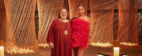 Deborah Secco com Regina Navarro Lins no reality show Terceira Metade, do Globoplay
