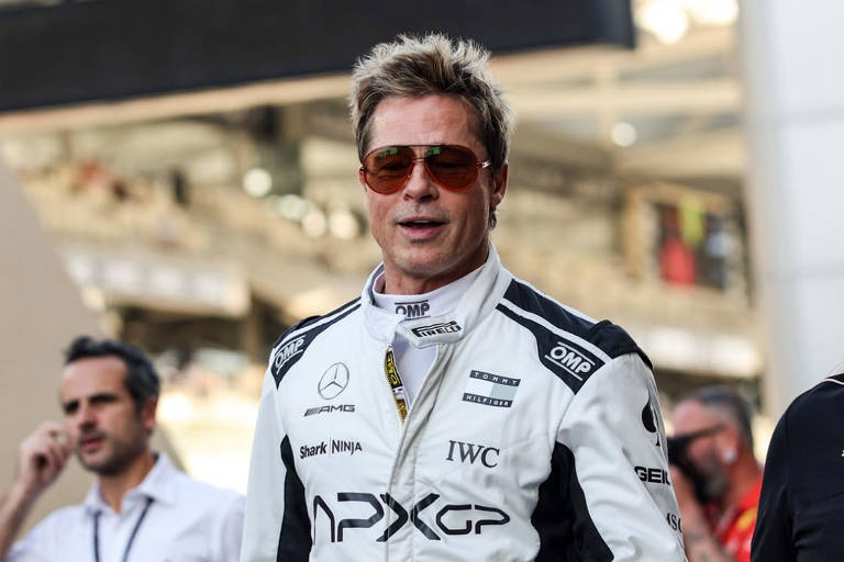 Apple negocia transmissão da F1 nos EUA após sucesso de filme com Brad Pitt