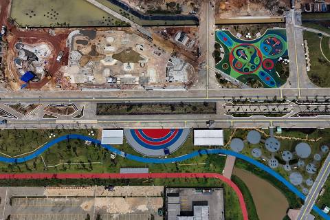 Aerial view of the construction of Parque da Cidade in Belem, Para State, Brazil, taken on June 16, 2025. Brazil will host the UN climate conference COP30 in November in the Amazonian city of Belem. (Photo by Carlos Fabal / AFP)