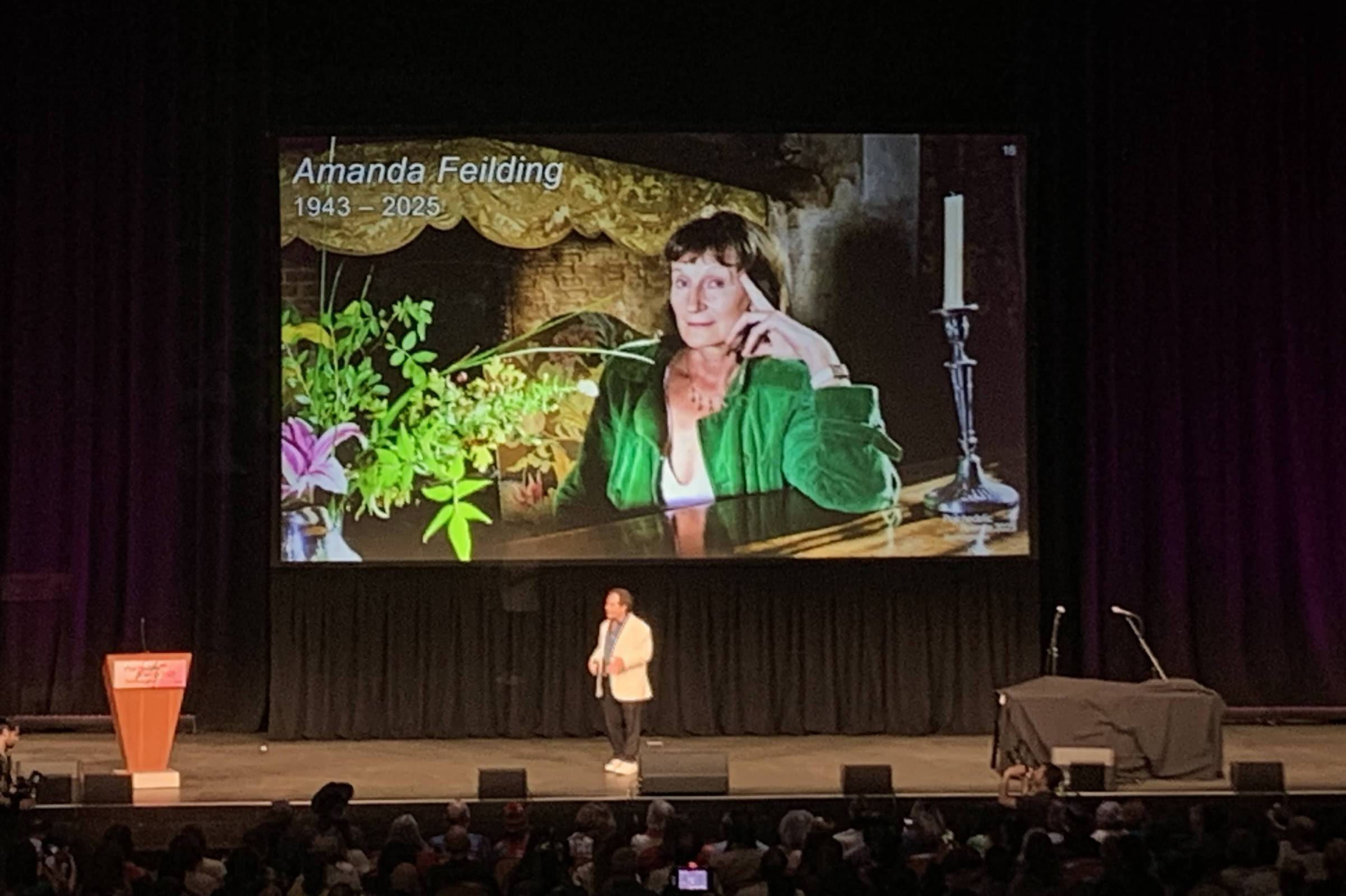 Conferência em Denver sai em defesa de terapia psicodélica