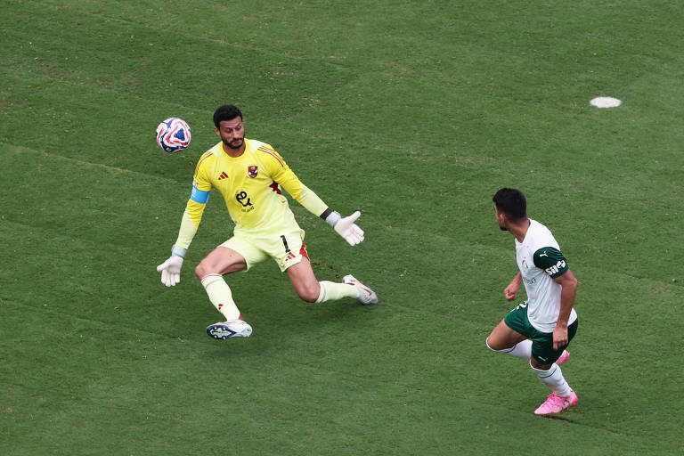 Flaco López marca, ganha moral e se empolga para enfrentar Lionel Messi