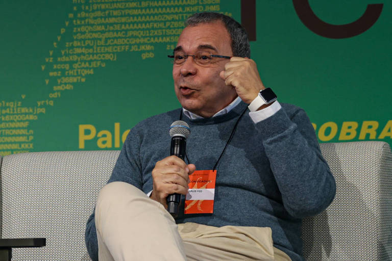 Militares causaram todos os golpes, mas país os desconhece, diz historiador em livro