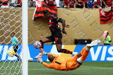 https://f.i.uol.com.br/fotografia/2025/06/20/17504520246855c73847068_1750452024_3x2_th.jpg