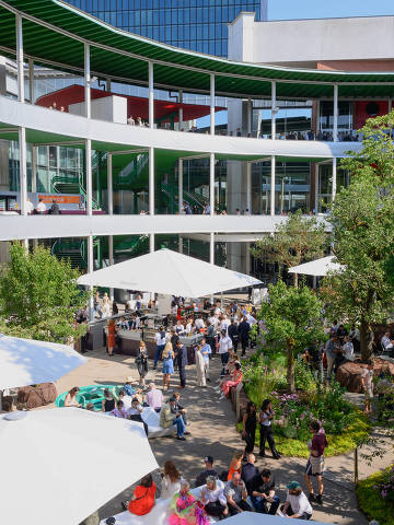 The central garden at the Messeplatz during the VIP preview day for Art Basel in Basel, Switzerland, June 17, 2025. At this year?s show, European arts leaders are expressing worries about tariffs, whether to loan their art and if they needed to re-evaluate their relationships with American institutions. (Casey Kelbaug/The New York Times) ORG XMIT: XNYT0300