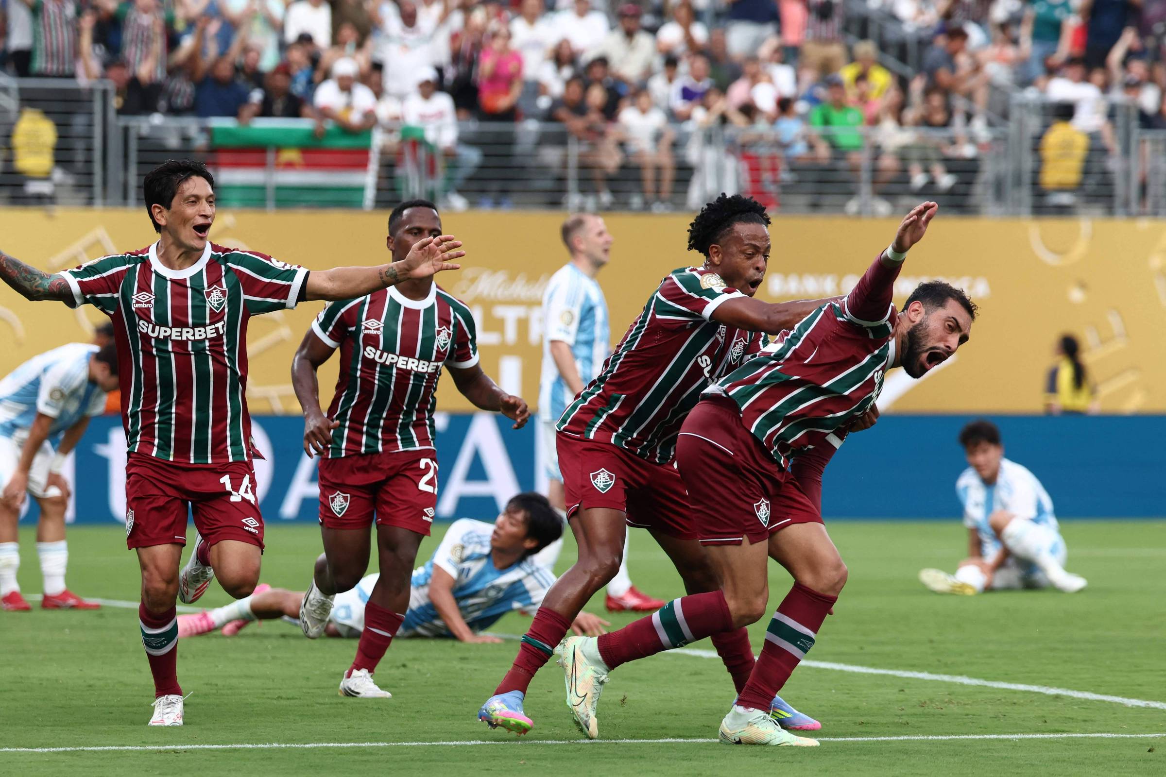 Fluminense sofre com Ulsan, mas chega à vitória na Copa do Mundo de Clubes