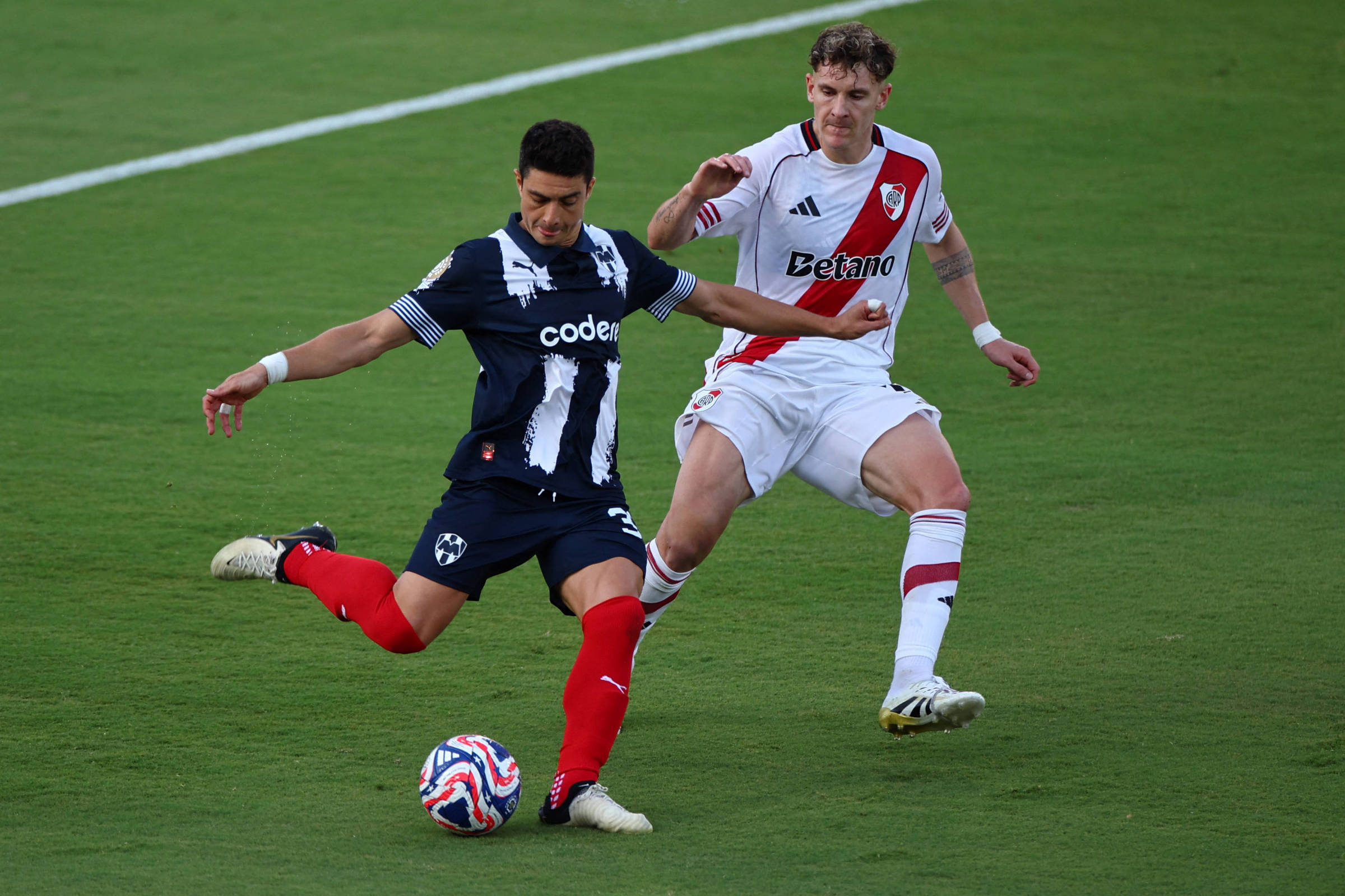 River Plate e Monterrey fazem partida truncada e sem gols