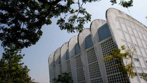 SAO JOSE DOS CAMPOS, SAO PAULO - 31 AGOSTO - Vista dos predios de laboratorios e salas de aula do  ITA (Instituto Tecnologico de Aeronautica), que fica em Sao Jose dos Campos, SP, em 31 de agosto de 2006. (Foto: Leonardo Wen/Folha Imagem, FOVEST)