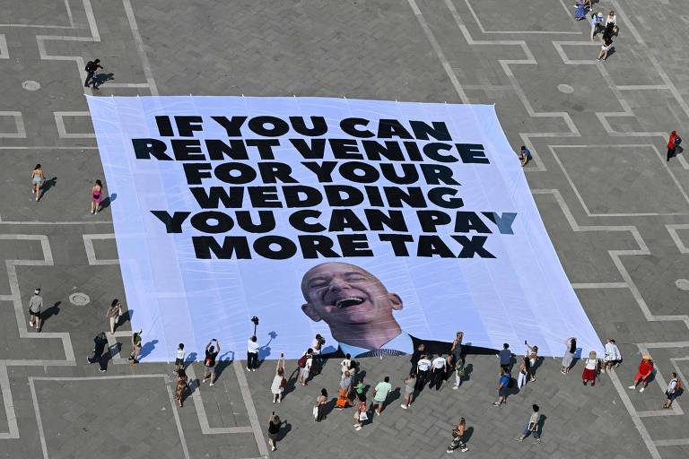 Greenpeace protesta contra gastos de casamento de Bezos em Veneza e pede que ele 'pague mais impostos'