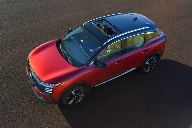 Nissan inicia produção do novo Kicks no Brasil