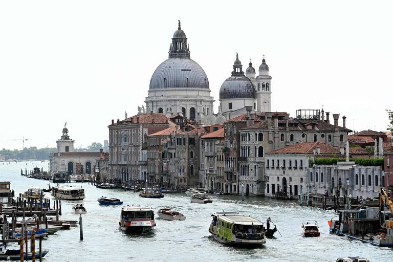Casamento suntuoso de Jeff Bezos causa desconforto em Veneza