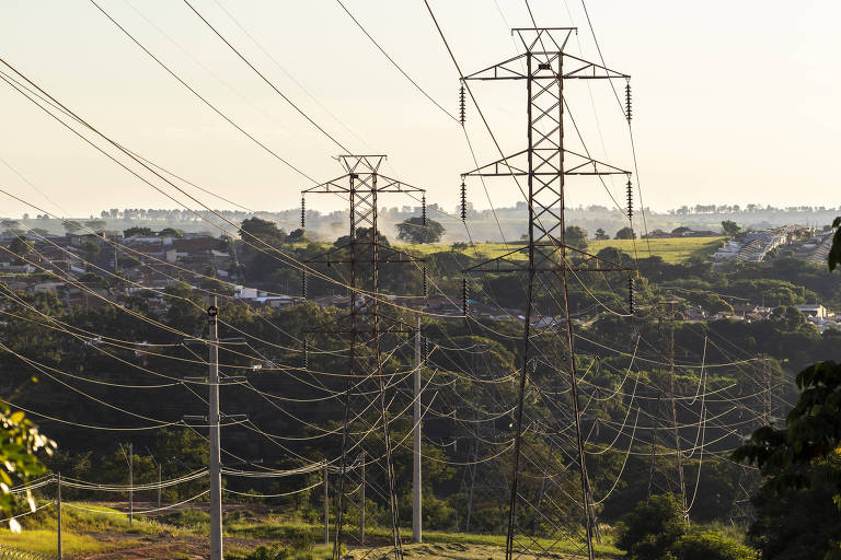 Setor de energia critica cortes orçamentários nas agências Aneel e ANP