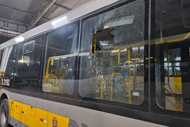 Após prisão de suspeito, entenda o que já se sabe sobre depredações de ônibus em SP