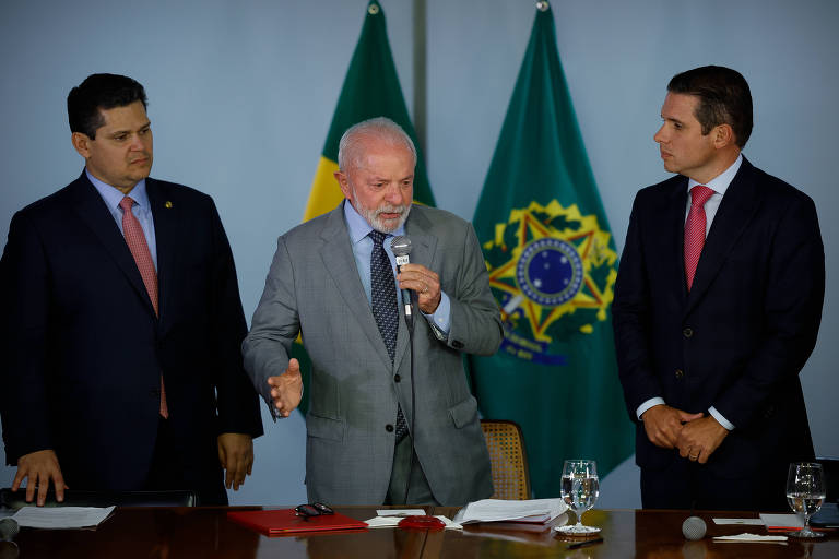 Congresso espanca governo por motivo baixo, Lula 3 apanha por motivo sério