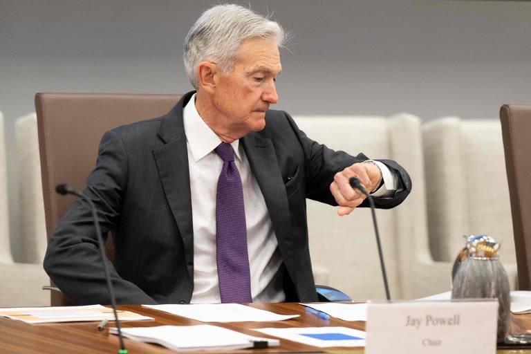 Trump avalia antecipar anúncio de sucessor de Powell no Fed, diz jornal