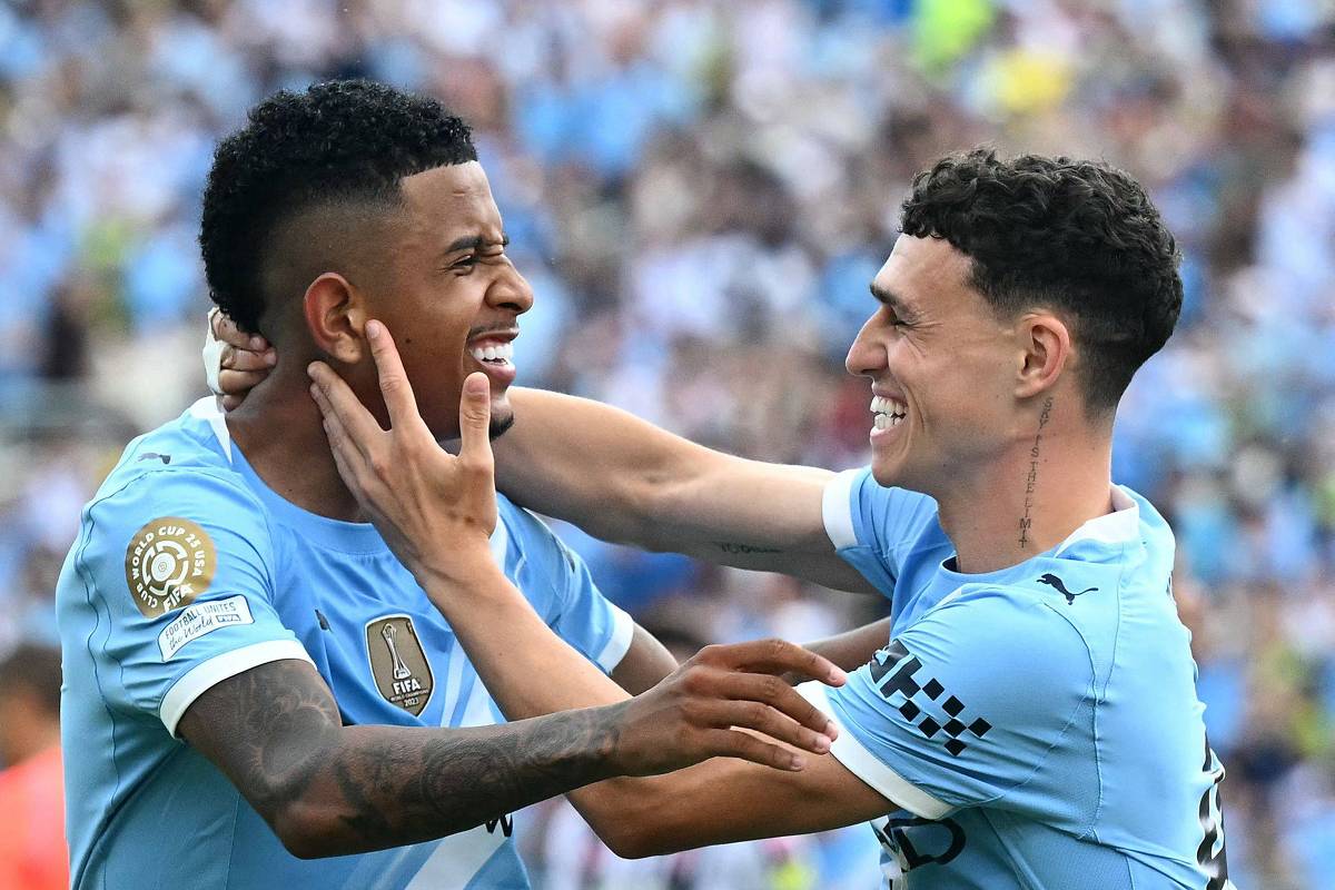 City goleia Juventus e vai às oitavas do Mundial como o único time 100%