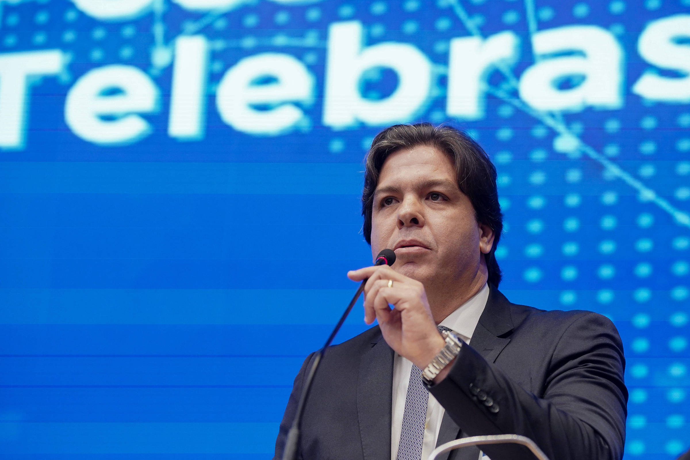 Ministério das Comunicações e entidade vão investir R$ 1,3 bi em internet para escolas de difícil acesso