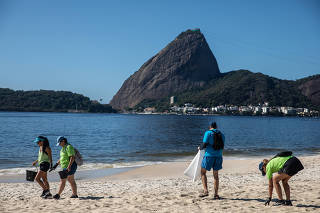 BRASIL-RIO DE JANEIRO-DIA MUNDIAL DEL AGUA-LIMPIEZA DE PLAYA
