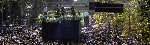 São Paulo, SP, BRASIL, 19/06/2025. Público acompanha a  Marcha para  Jesus na avenida Santos Dumont, no centro de São Paulo(foto:  Eduardo Knapp/Folhapress, COTIDIANO)