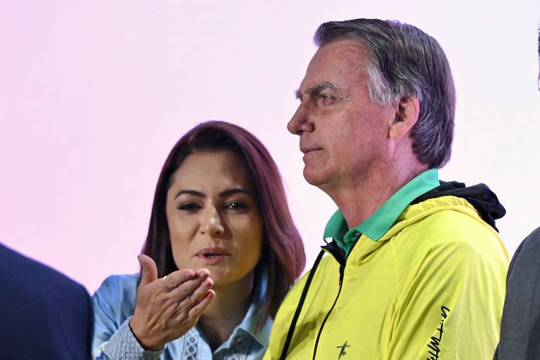 Nikolas ultrapassa Bolsonaro, e Michelle lidera engajamento por publicação nas redes