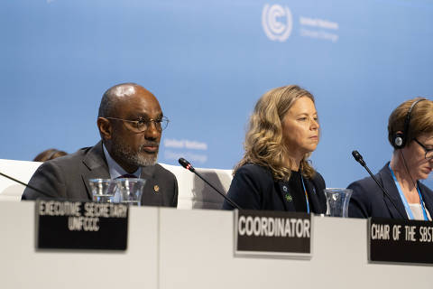 Sessão plenária de encerramento das Reuniões Climáticas de Junho em Bonn, na Alemanha; evento é considerado prévia da COP30