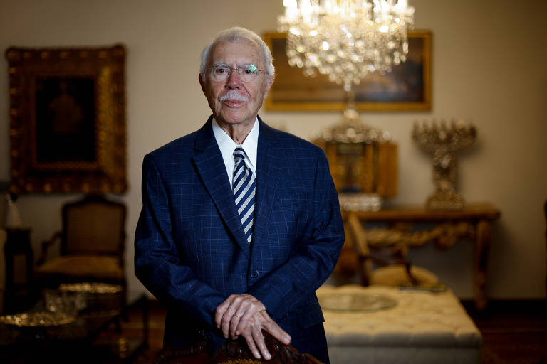 Aos 95 anos, ex-presidente Sarney cria conta no Instagram