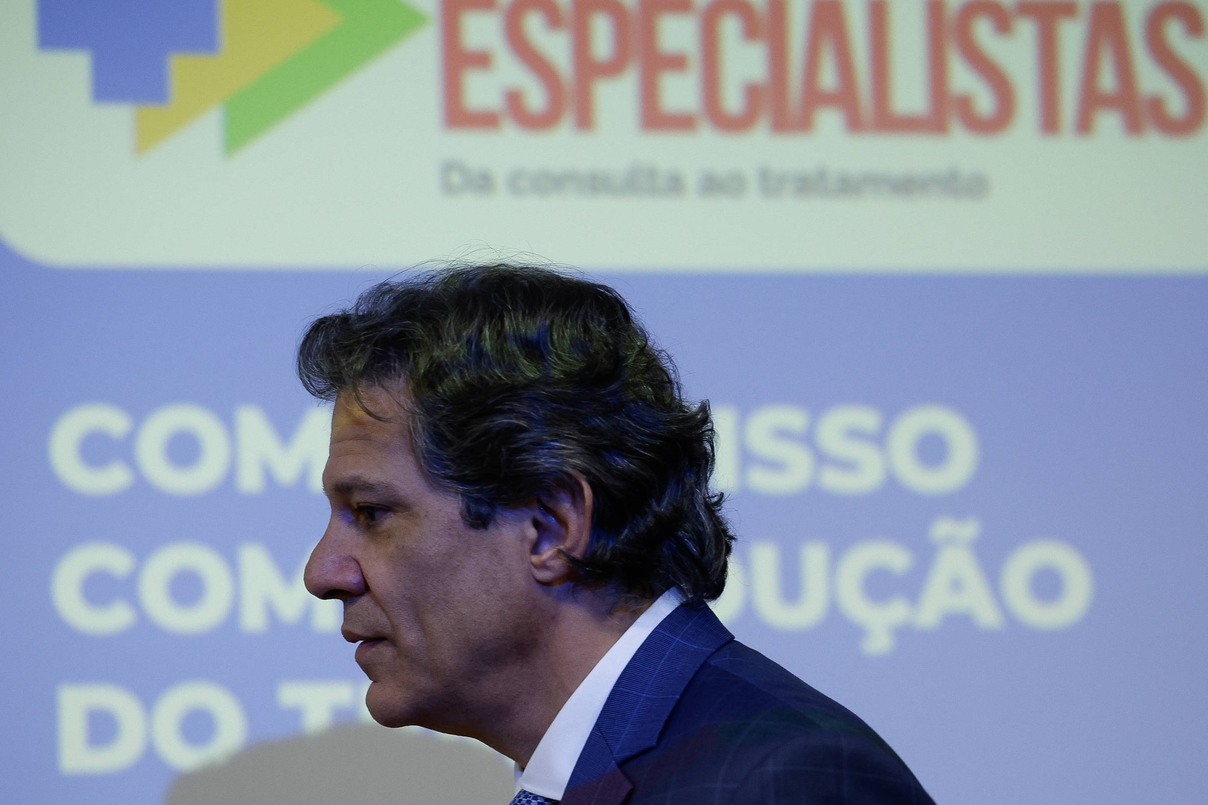 Haddad na fritura após trombada com o Congresso