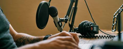 O curso abordará diversas formas de se fazer jornalismo em áudio