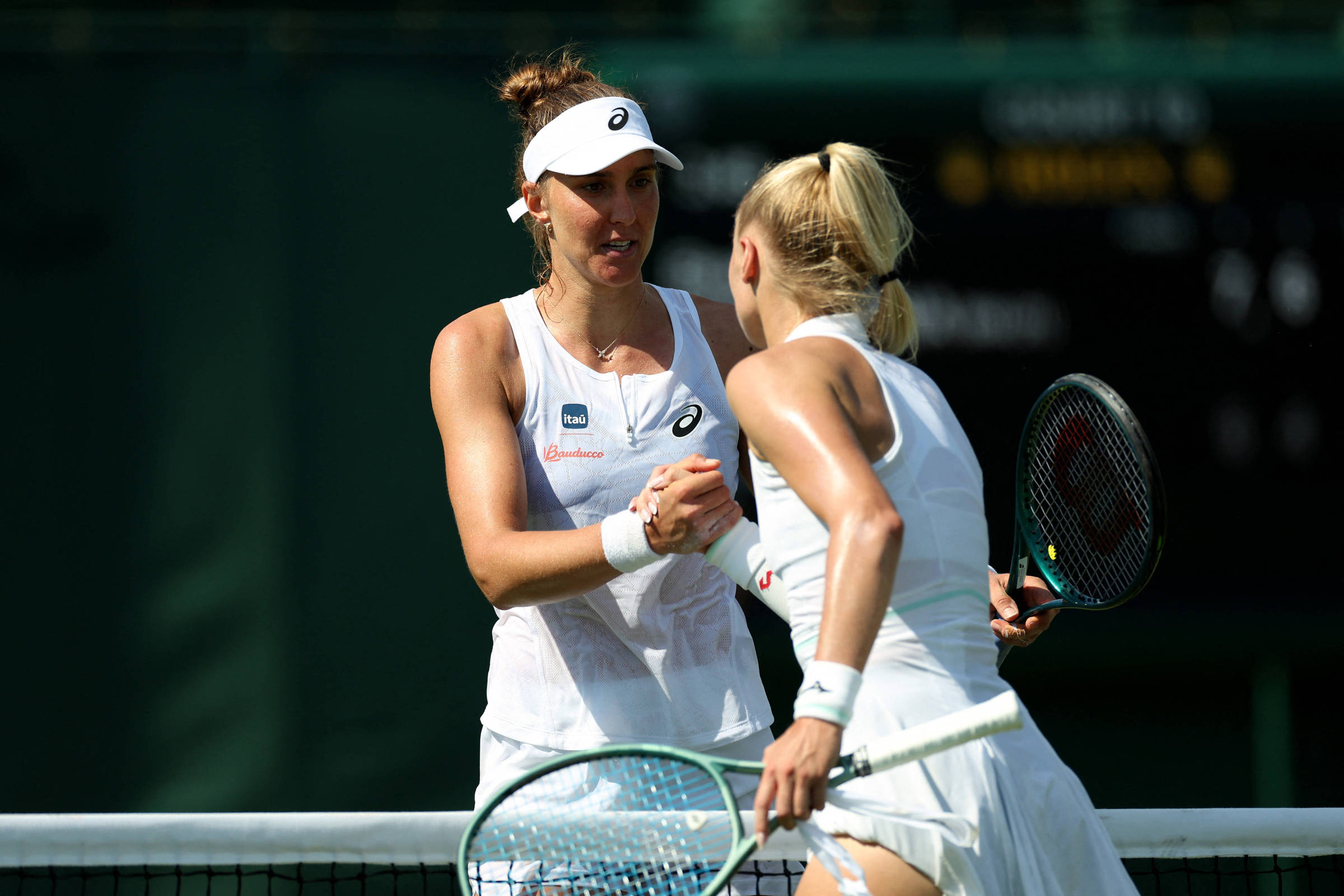 Bia Haddad Maia vence na estreia em Wimbledon