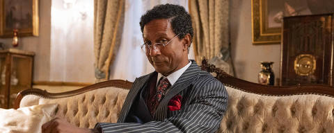 Luis Miranda como Asdrúbal em 'Êta Mundo Melhor'