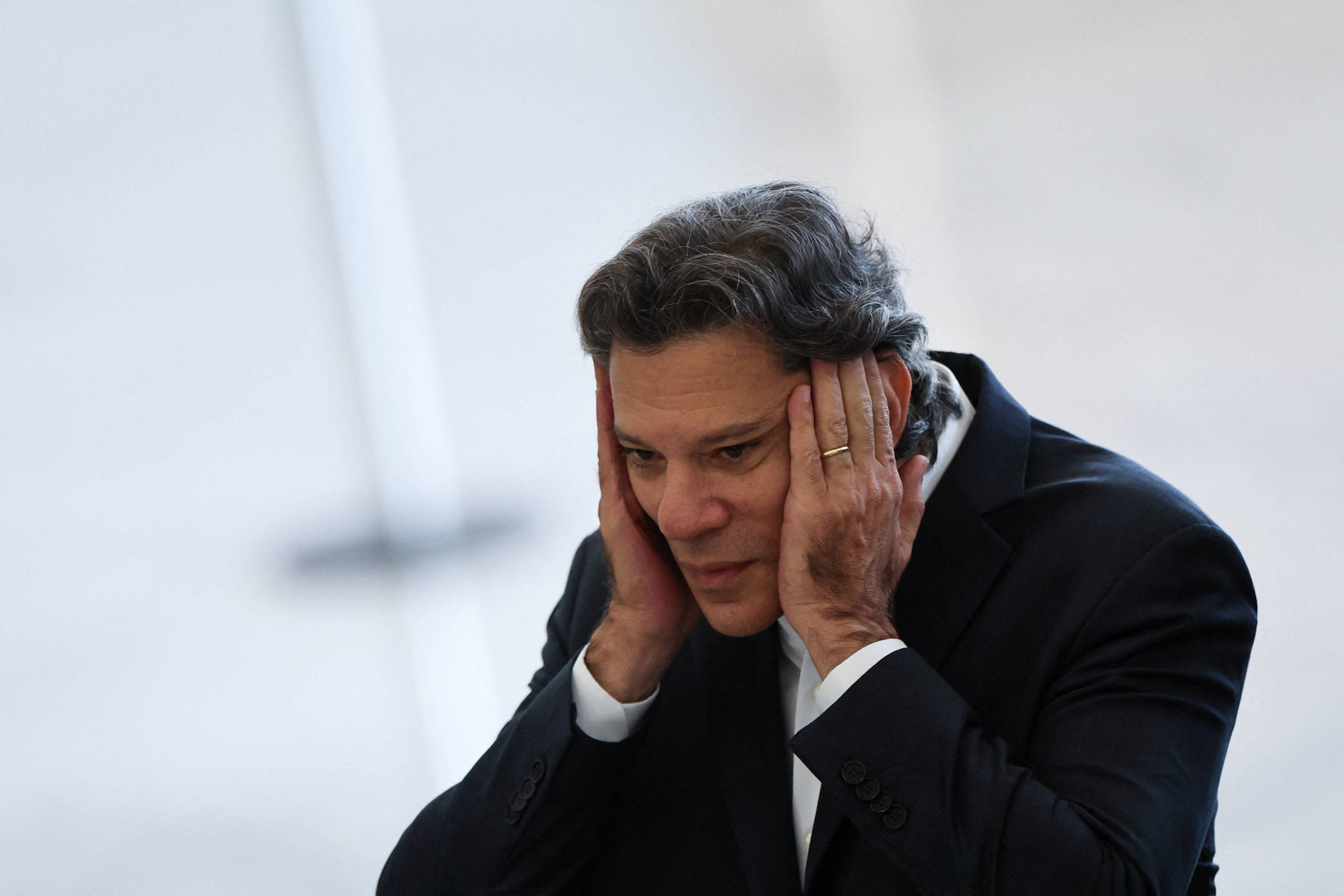 MP de Haddad que eleva IR em debêntures de infraestrutura gera críticas no próprio governo