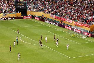 CR Flamengo v FC Bayern München: Round Of 16 - FIFA Club World Cup 2025